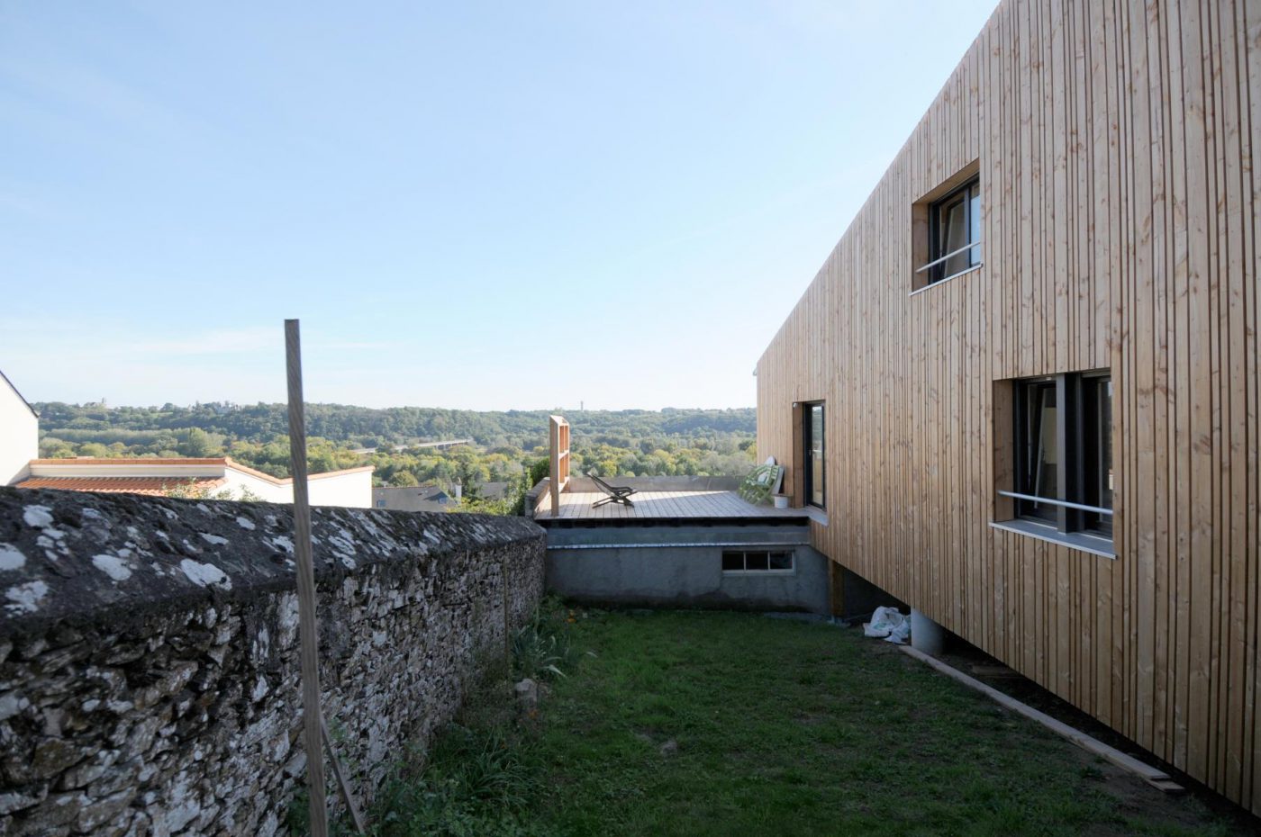 Bardage bois avec vue sur Loire